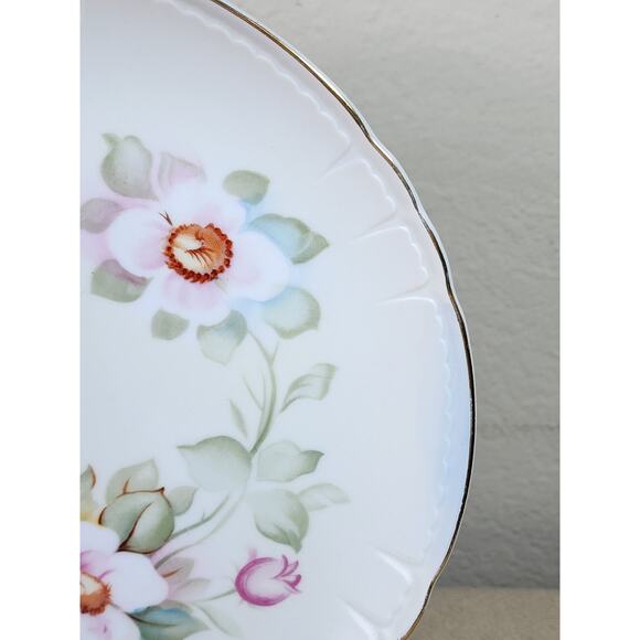 Lefton China Rounded Plate Magnolia Pattern Gold Trim 9" Hand Painted KF2521 Vtg - Picture 5 of 11